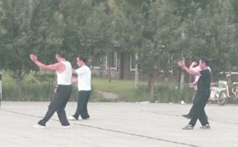 暑假晨练600字作文