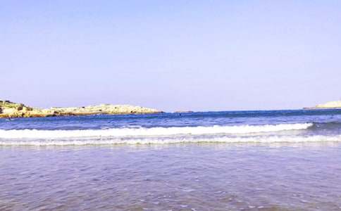 童话故事作文:小水滴与大海(300字)