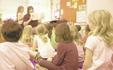 《中彩那天》表格式教学设计(第一课时)