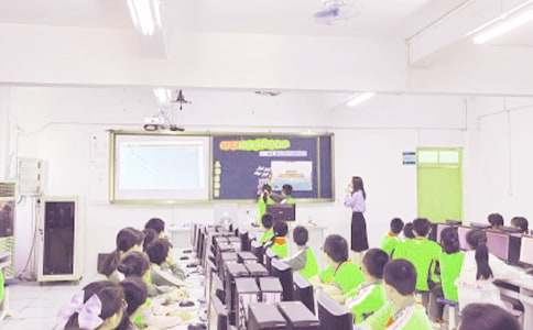 汉语拼音《ang eng ing ong》表格式教学设计