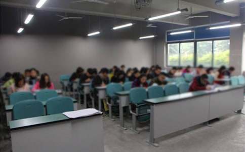 精选日记4则:期中考试之前