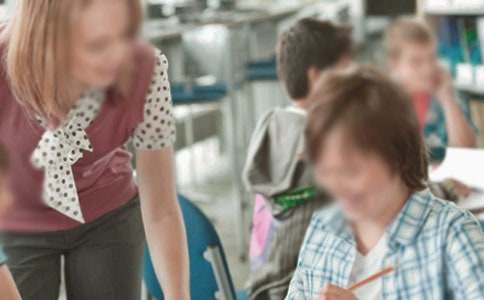 我的老师作文900字(共5篇)