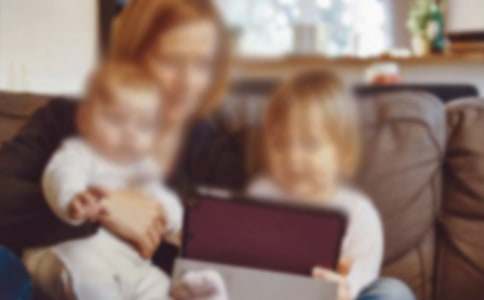 高二高中生描写母亲的优秀作文800字