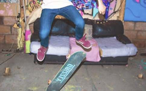 中学生禁毒手抄报:青少年如何防止吸毒