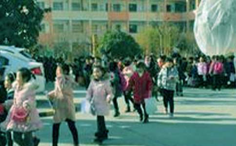 2016关于雾霾的小学生手抄报