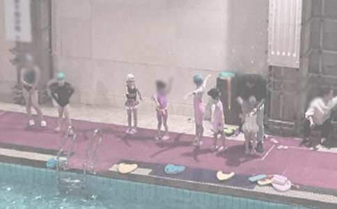 2016年里约残奥会100米游泳冠军:邹连康