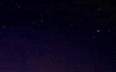 苏教版八年级下册《18、宇宙里有些什么》课文