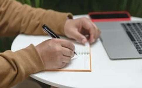 四年级关于成长的作文400字