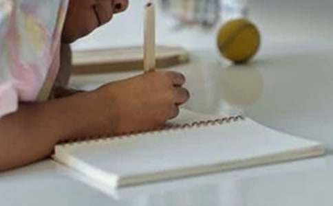 抹不去的思念初中800字作文