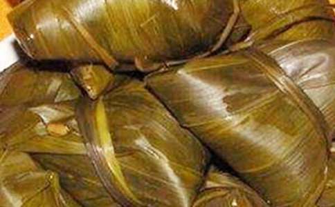 关于包粽子作文500字:我学会了包粽子